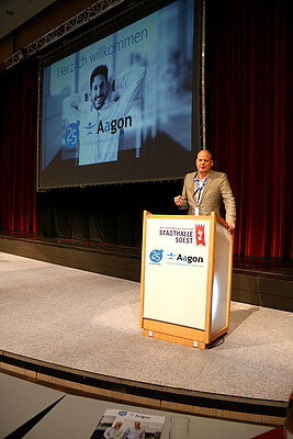 Alexander Stühl, Director Sales und Marketing bei Aagon, bedankt sich bei Partnern, Fachhändlern und Mitarbeitern für die erfolgreiche Zusammenarbeit.