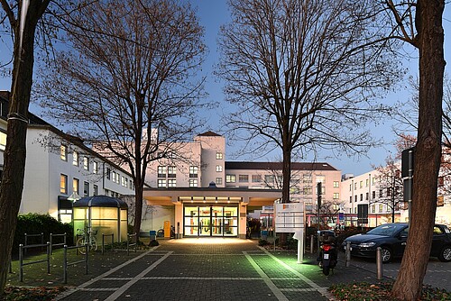 csm_außenansicht-rhein-kreis-neuss-kliniken_24d621019a